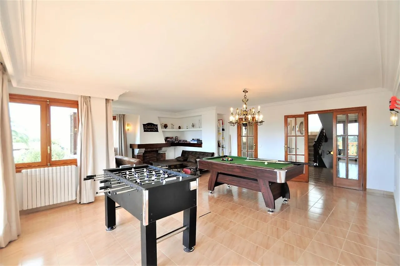 Hermosa Casa De Vacaciones Ca Na Malen La Cabaneta Villa